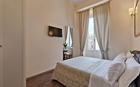 Vatican Domus Luxury Rooms